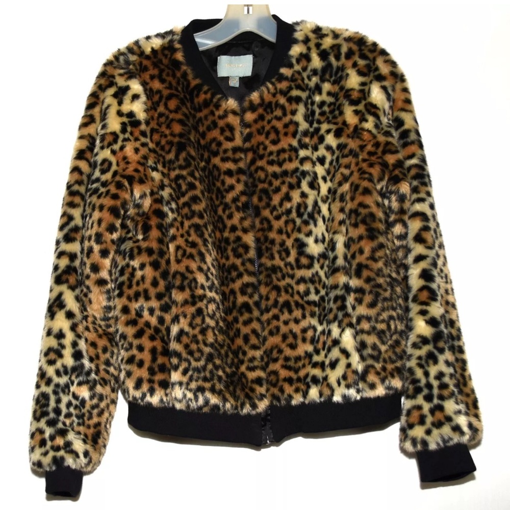 Skies Are Blue Leopard Print Faux Fur Teddy Jacket in Black, Brown, Cream